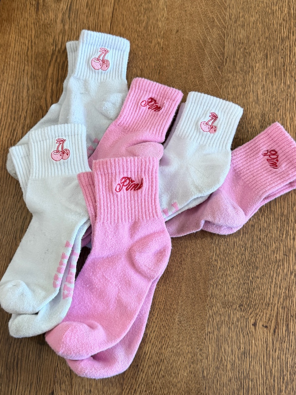 PINK Victoria's Secret Pink & White Cherry Crew Socks - Pack